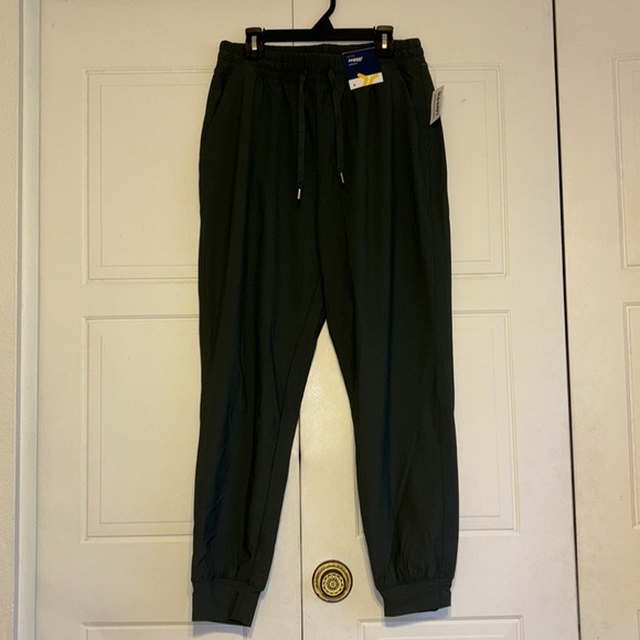 NWT Old Navy High-Rise Joggers. Size Small - Picture 3 of 6